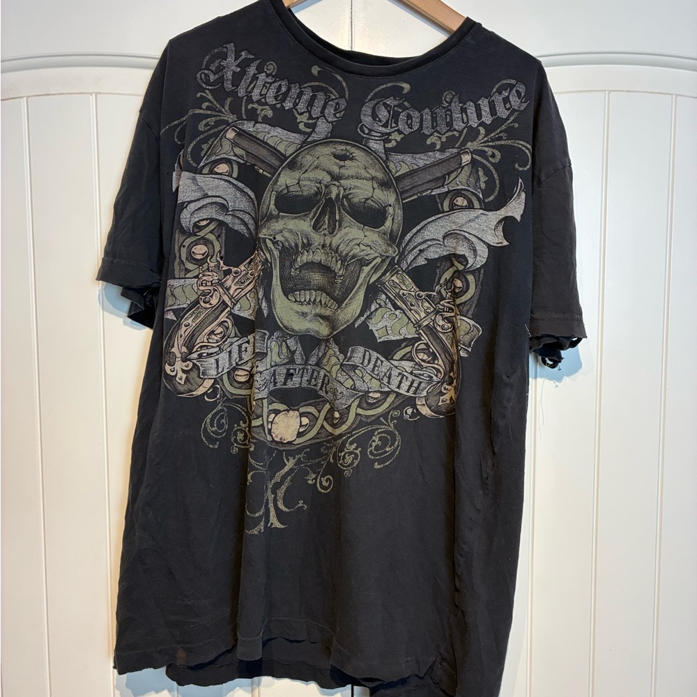 Xtreme Couture Black Short-Sleeve Skull Graphic Tee Size XL